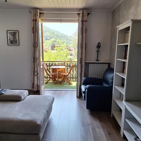 Alloggio Gravere Apartmán